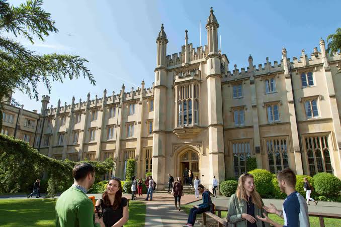 Richmond American University London